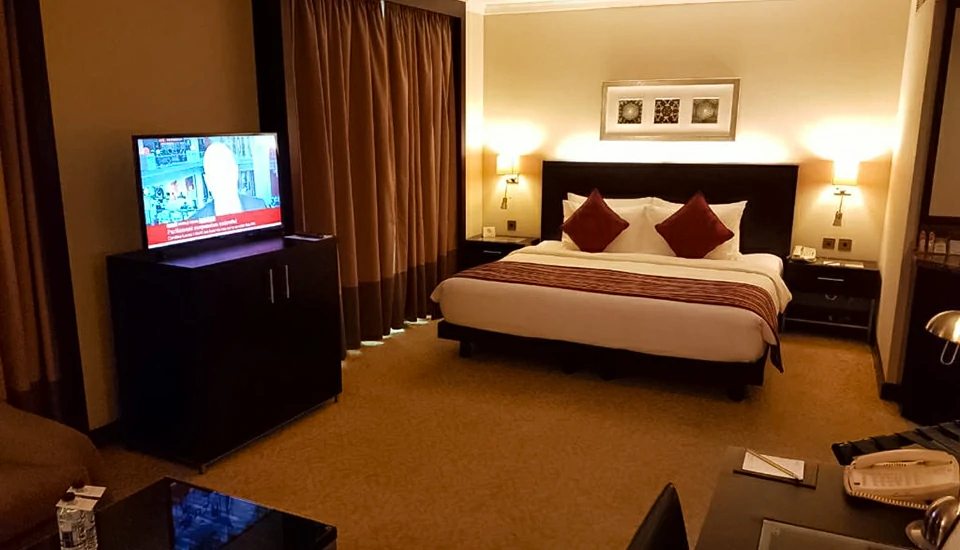 هتل رامادا پلازا بای ویندهام دیره دبی